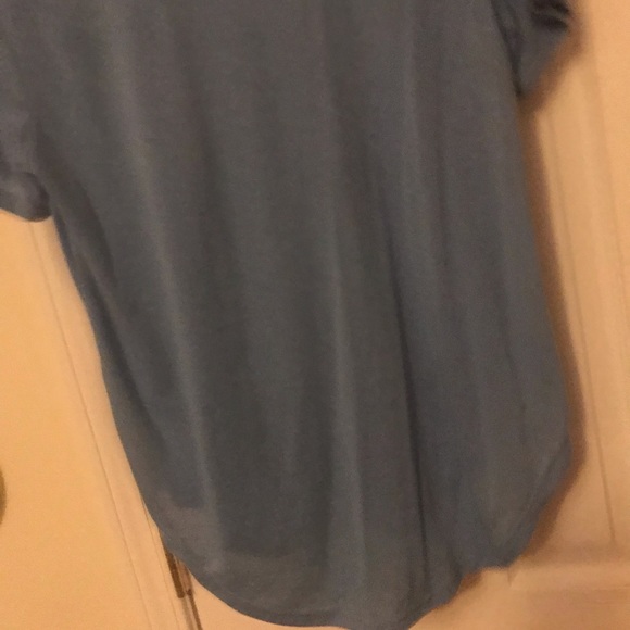 3 for 15$🔹🌀Yellowstone blue- gray tshirt Sz L - Picture 2 of 6